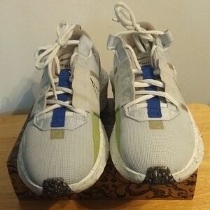 Nike White and Blue Athletic Shoes